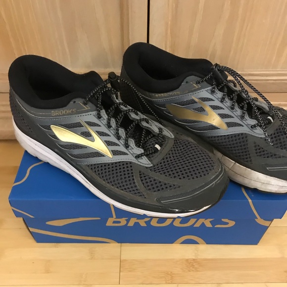 brooks addiction 13 running shoe